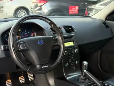 Sell Volvo C30 2013 - 11750 EUR, 76000 km - AUTO.MOTO.pt