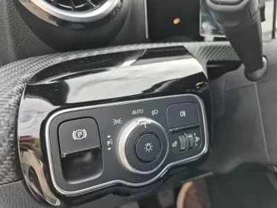 Sell Mercedes-Benz A 180 2021 - 24900 EUR, 104263 km - AUTO.MOTO.pt