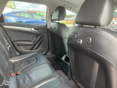 Vendo Audi A4 Avant 2010 - 9500 EUR, 292000 km - AUTO.MOTO.pt