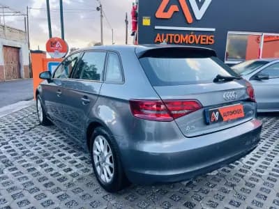 Vendo Audi A3 Sportback 2016 - 13950 EUR, 205548 km - AUTO.MOTO.pt