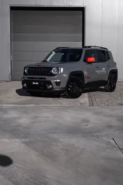 Vendo Jeep Renegade 2020 - 27500 EUR, 24000 km - AUTO.MOTO.pt