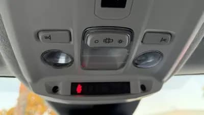 Sell Citroën e-C4 2022 - 20900 EUR, 23500 km - AUTO.MOTO.pt