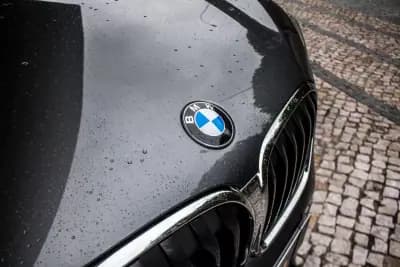 Vendo BMW X1 2020 - 23500 EUR, 111485 km - AUTO.MOTO.pt