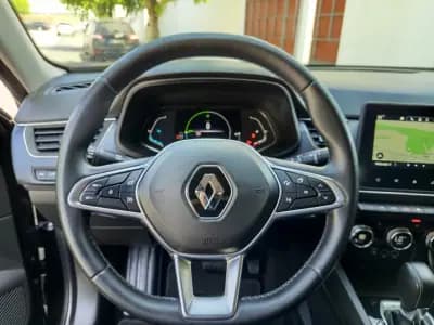 Vendo Renault Arkana 2022 - 21990 EUR, 99740 km - AUTO.MOTO.pt