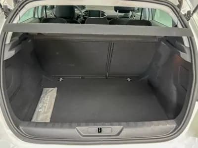 Sell Peugeot 308 2020 - 14800 EUR, 62000 km - AUTO.MOTO.pt