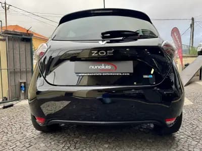 Sell Renault Zoe 2020 - 25500 EUR, 30800 km - AUTO.MOTO.pt