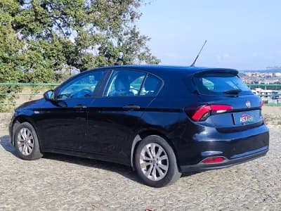 Sell Fiat Tipo 2019 - 9250 EUR, 125491 km - AUTO.MOTO.pt