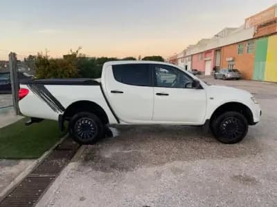 Sell Mitsubishi L200 2014 - 17990 EUR, 304000 km - AUTO.MOTO.pt