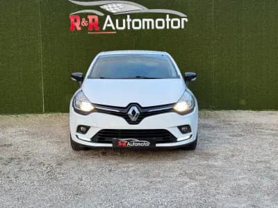 Vendo Renault Clio 2018 - 12500 EUR, 138000 km - AUTO.MOTO.pt