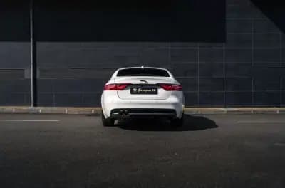 Vendo Jaguar XF 2017 - 24990 EUR, 145800 km - AUTO.MOTO.pt