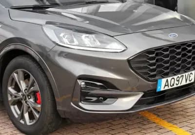 Vendo Ford Kuga 2022 - 29900 EUR, 80756 km - AUTO.MOTO.pt