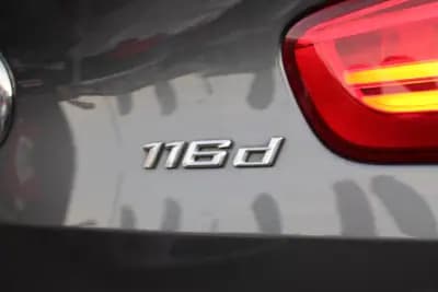 Vendo BMW 116 2016 - 13900 EUR, 175168 km - AUTO.MOTO.pt