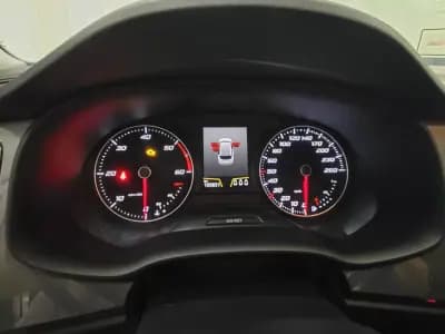 Sell SEAT Ateca 2018 - 18000 EUR, 100830 km - AUTO.MOTO.pt