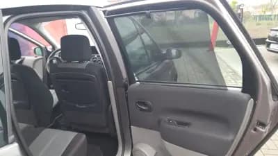 Vendo Renault Scénic 2004 - 3780 EUR, 154526 km - AUTO.MOTO.pt