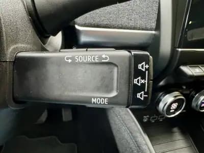 Sell Renault Zoe 2020 - 25500 EUR, 30800 km - AUTO.MOTO.pt