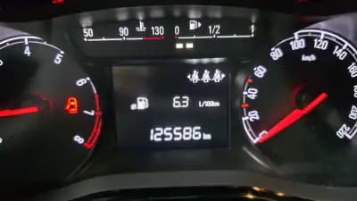 Sell Opel Karl 2018 - 9990 EUR, 125000 km - AUTO.MOTO.pt