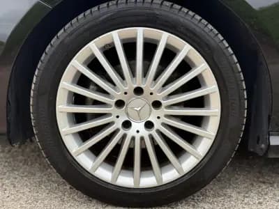 Vendo Mercedes-Benz A 180 2015 - 14950 EUR, 180700 km - AUTO.MOTO.pt