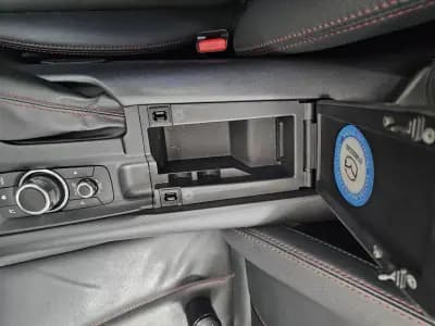 Vendo Mazda MX-5 2016 - 25900 EUR, 10048 km - AUTO.MOTO.pt