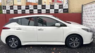 Sell Nissan Leaf 2021 - 14900 EUR, 22900 km - AUTO.MOTO.pt