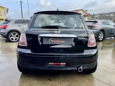 Vendo MINI Cooper 2012 - 9750 EUR, 170000 km - AUTO.MOTO.pt