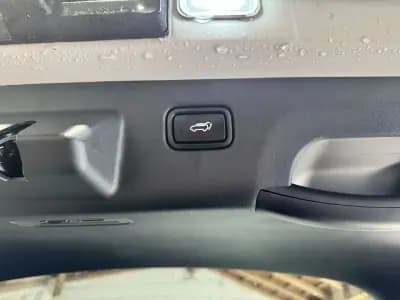 Vendo Kia EV6 2025 - 45900 EUR, 1993 km - AUTO.MOTO.pt