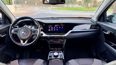 Sell Kia e-Niro 2021 - 20900 EUR, 75925 km - AUTO.MOTO.pt