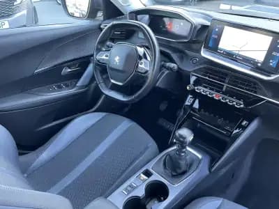 Sell Peugeot 2008 2021 - 16850 EUR, 43376 km - AUTO.MOTO.pt