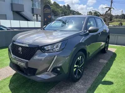 Vendo Peugeot 2008 2021 - 16500 EUR, 170000 km - AUTO.MOTO.pt