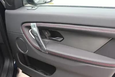 Vendo Land Rover Discovery Sport 2022 - 39780 EUR, 56494 km - AUTO.MOTO.pt