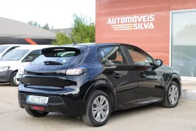 Sell Peugeot e-208 2020 - 13990 EUR, 144000 km - AUTO.MOTO.pt