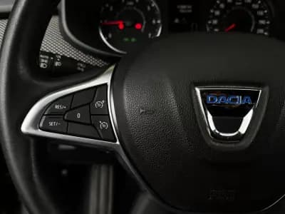 Sell Dacia Jogger 2022 - 15990 EUR, 112806 km - AUTO.MOTO.pt