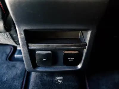 Vendo Ford S-Max 2022 - 34990 EUR, 176600 km - AUTO.MOTO.pt