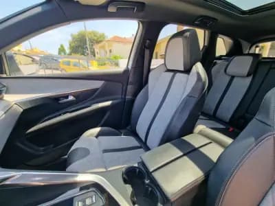 Vendo Peugeot 3008 2020 - 30499 EUR, 65405 km - AUTO.MOTO.pt