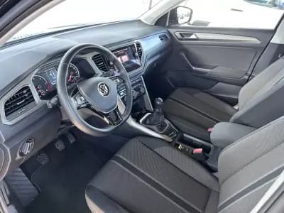 Vendo Volkswagen T-Roc 2021 - 24500 EUR, 122000 km - AUTO.MOTO.pt