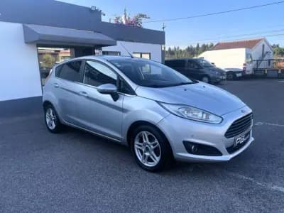 Sell Ford Fiesta 2015 - 11250 EUR, 114547 km - AUTO.MOTO.pt