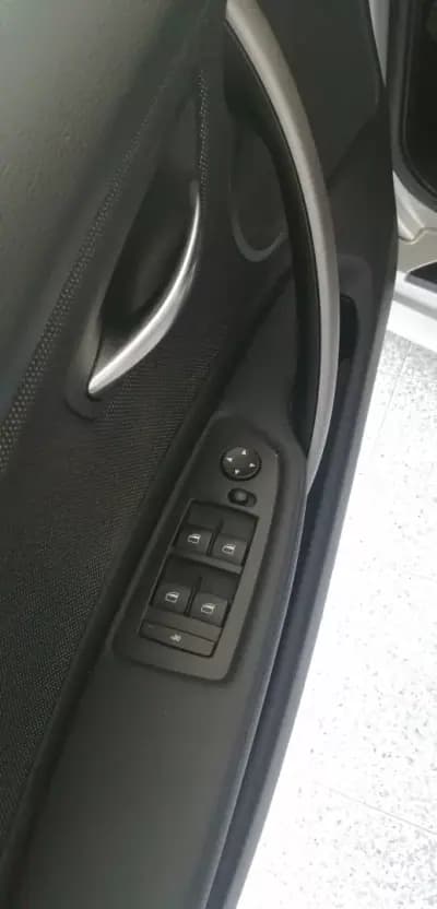 Sell BMW 116 2011 - 9950 EUR, 197000 km - AUTO.MOTO.pt