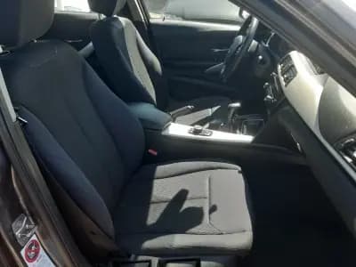 Sell BMW 318 2013 - 14900 EUR, 184100 km - AUTO.MOTO.pt