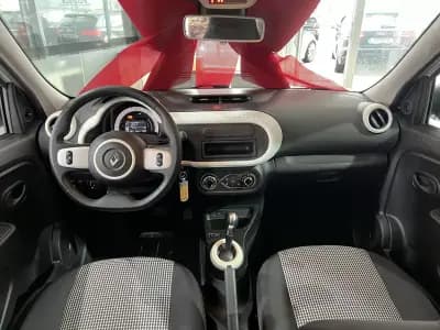 Vendo Renault Twingo 2022 - 13900 EUR, 6145 km - AUTO.MOTO.pt