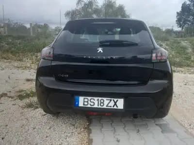 Vendo Peugeot 208 2020 - 13900 EUR, 45000 km - AUTO.MOTO.pt