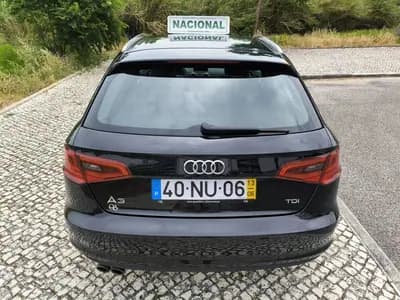 Vendo Audi A3 Sportback 2013 - 14950 EUR, 255105 km - AUTO.MOTO.pt