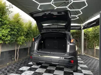 Vendo Peugeot 3008 2022 - 22900 EUR, 94000 km - AUTO.MOTO.pt