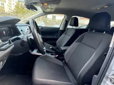 Vendo Volkswagen Polo 2023 - 21900 EUR, 67501 km - AUTO.MOTO.pt