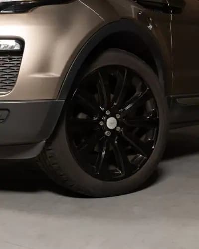 Vendo Land Rover Range Rover Evoque 2016 - 20950 EUR, 148000 km - AUTO.MOTO.pt