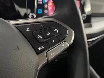 Sell Volkswagen Golf 2021 - 16900 EUR, 4480 km - AUTO.MOTO.pt