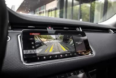 Vendo Land Rover Range Rover Evoque 2020 - 39900 EUR, 84922 km - AUTO.MOTO.pt