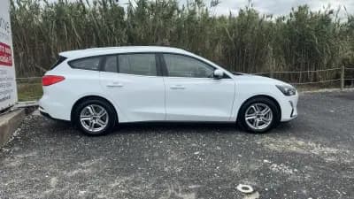 Vendo Ford Focus SW 2021 - 15900 EUR, 112000 km - AUTO.MOTO.pt