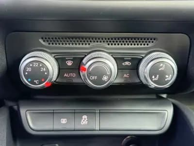 Vendo Audi A1 2011 - 10900 EUR, 118000 km - AUTO.MOTO.pt