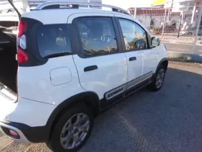 Sell Fiat Panda 2021 - 11500 EUR, 83357 km - AUTO.MOTO.pt