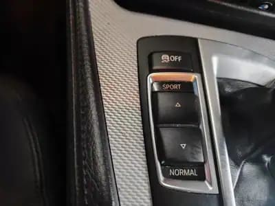 Vendo BMW 520 2011 - 14990 EUR, 271500 km - AUTO.MOTO.pt