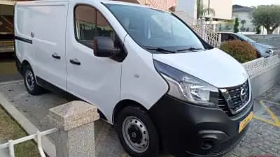 Vendo Nissan NV300 2020 - 20900 EUR, 99900 km - AUTO.MOTO.pt